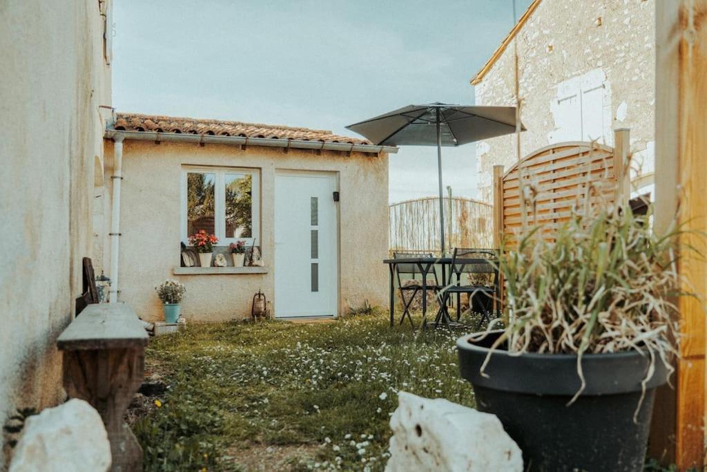 Le Petit Gite Cieuracois Buitenkant foto